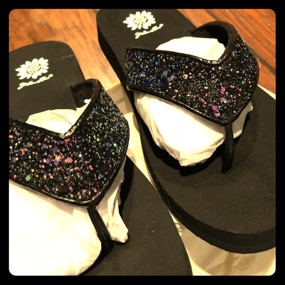 New Yellow Box flip flops 9.5